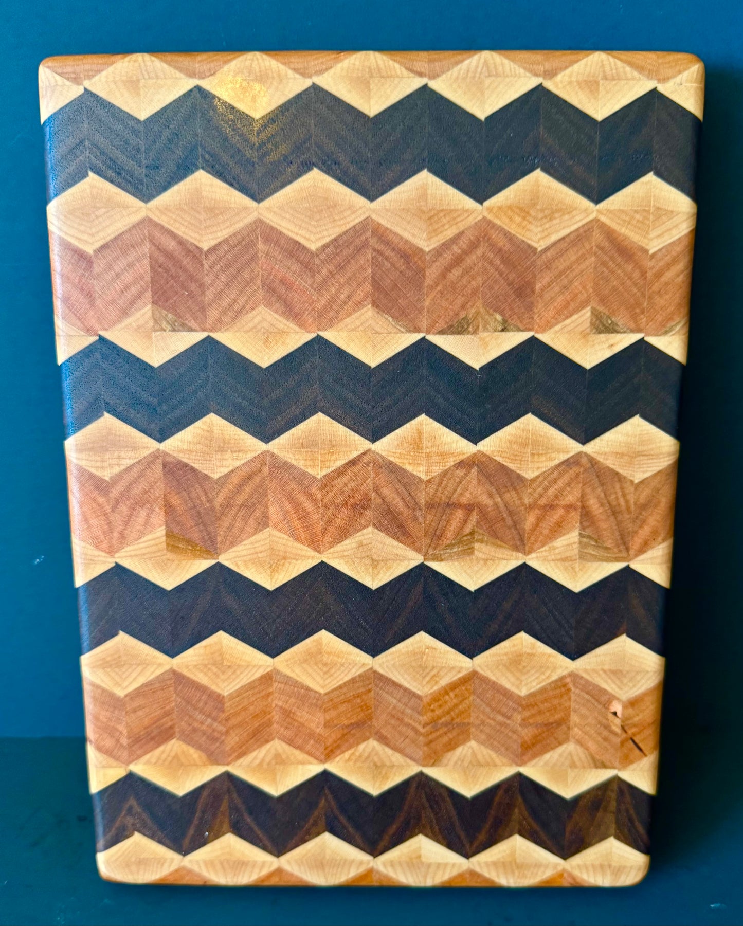 Cutting Board - 3D Small (End Grain)