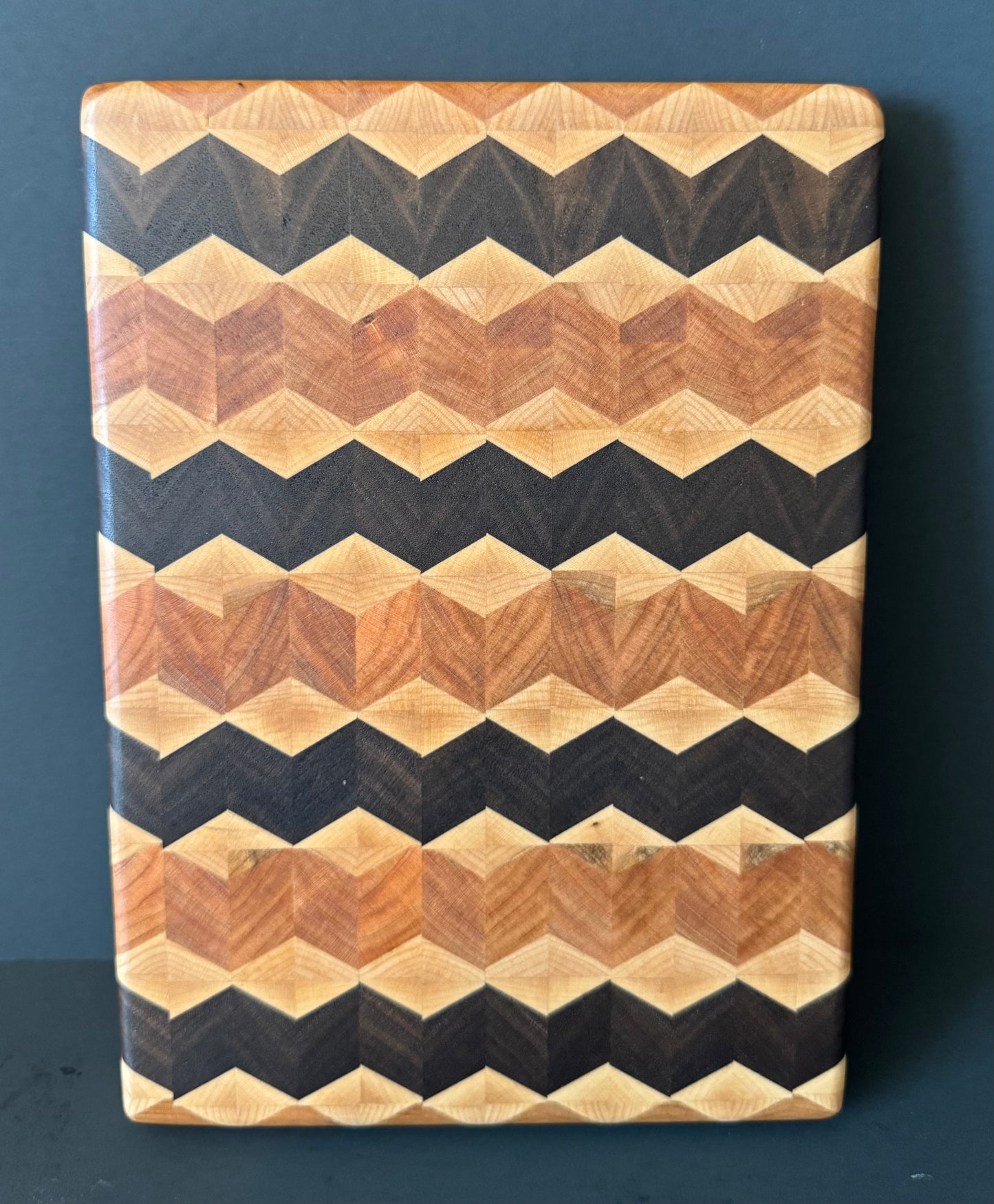 Cutting Board - 3D Small (End Grain)