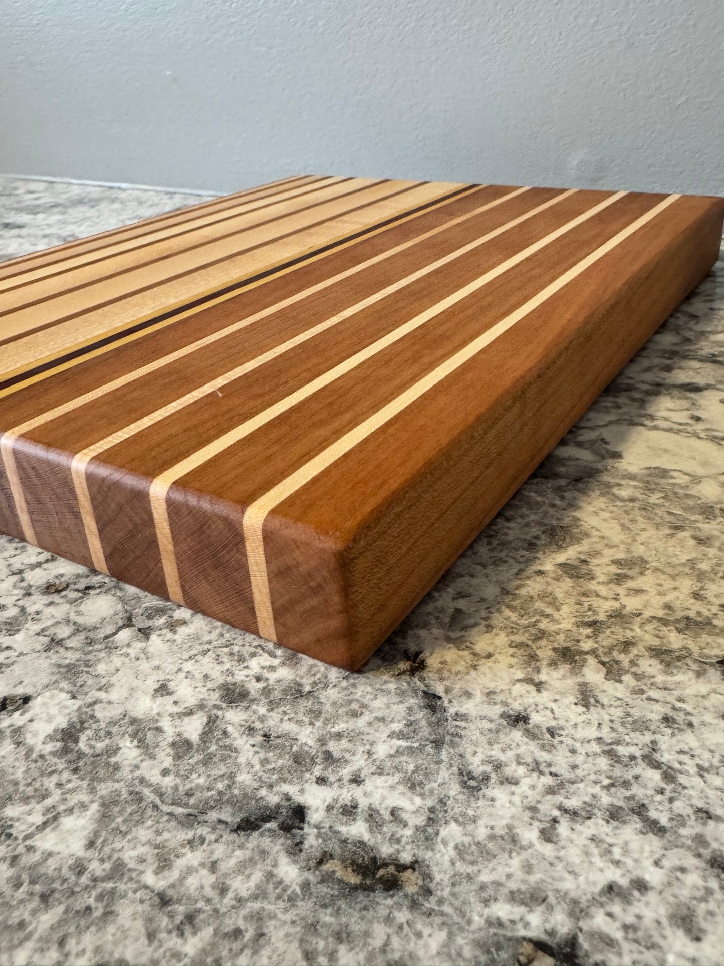 Cutting Board - Stripes - Medium