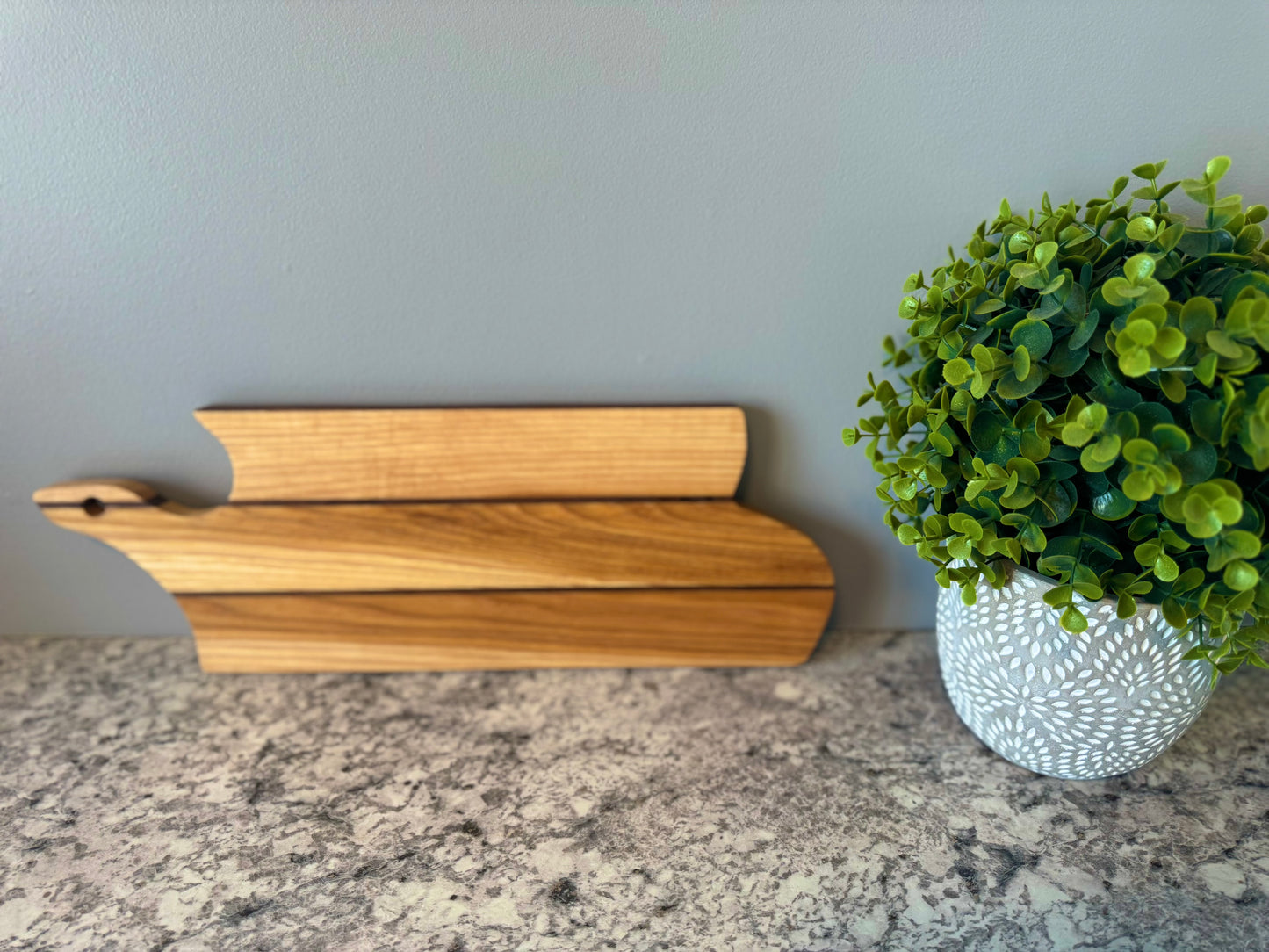 Charcuterie board - Oak & walnut (custom)