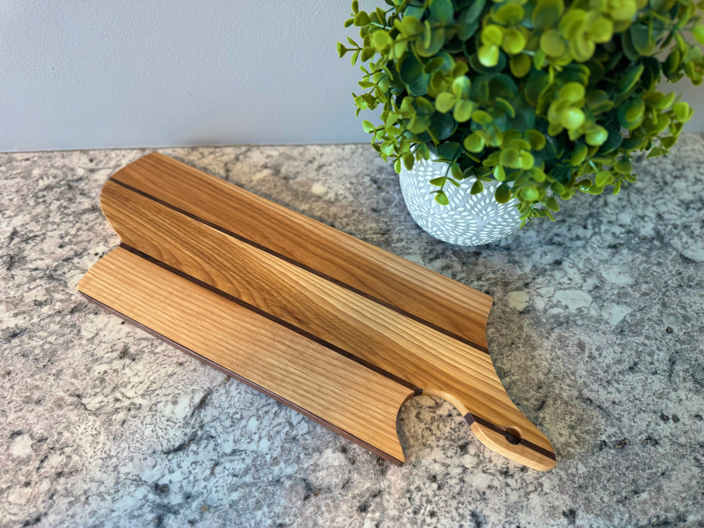 Charcuterie board - Oak & walnut (custom)