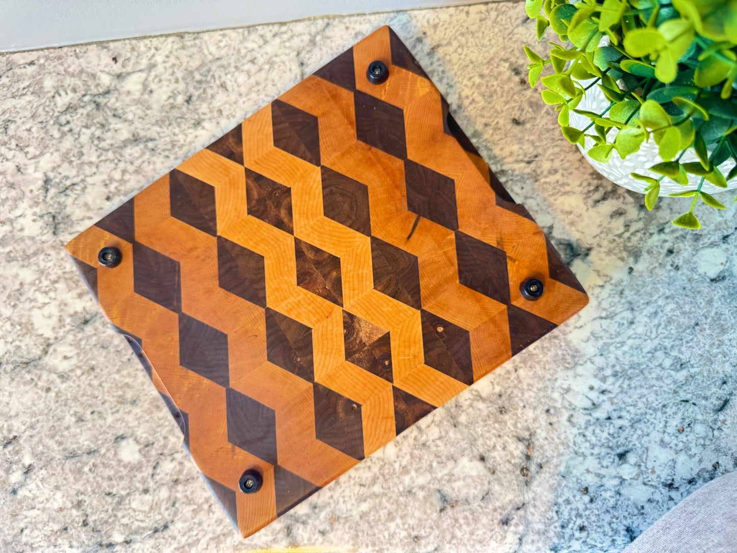 Custom cutting board - Small (3D design)