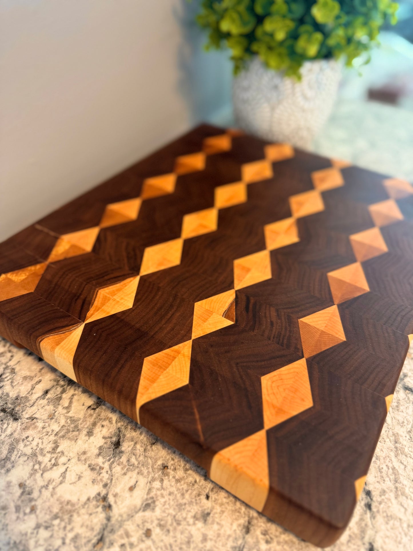 Custom cutting board - Large (3D Design)