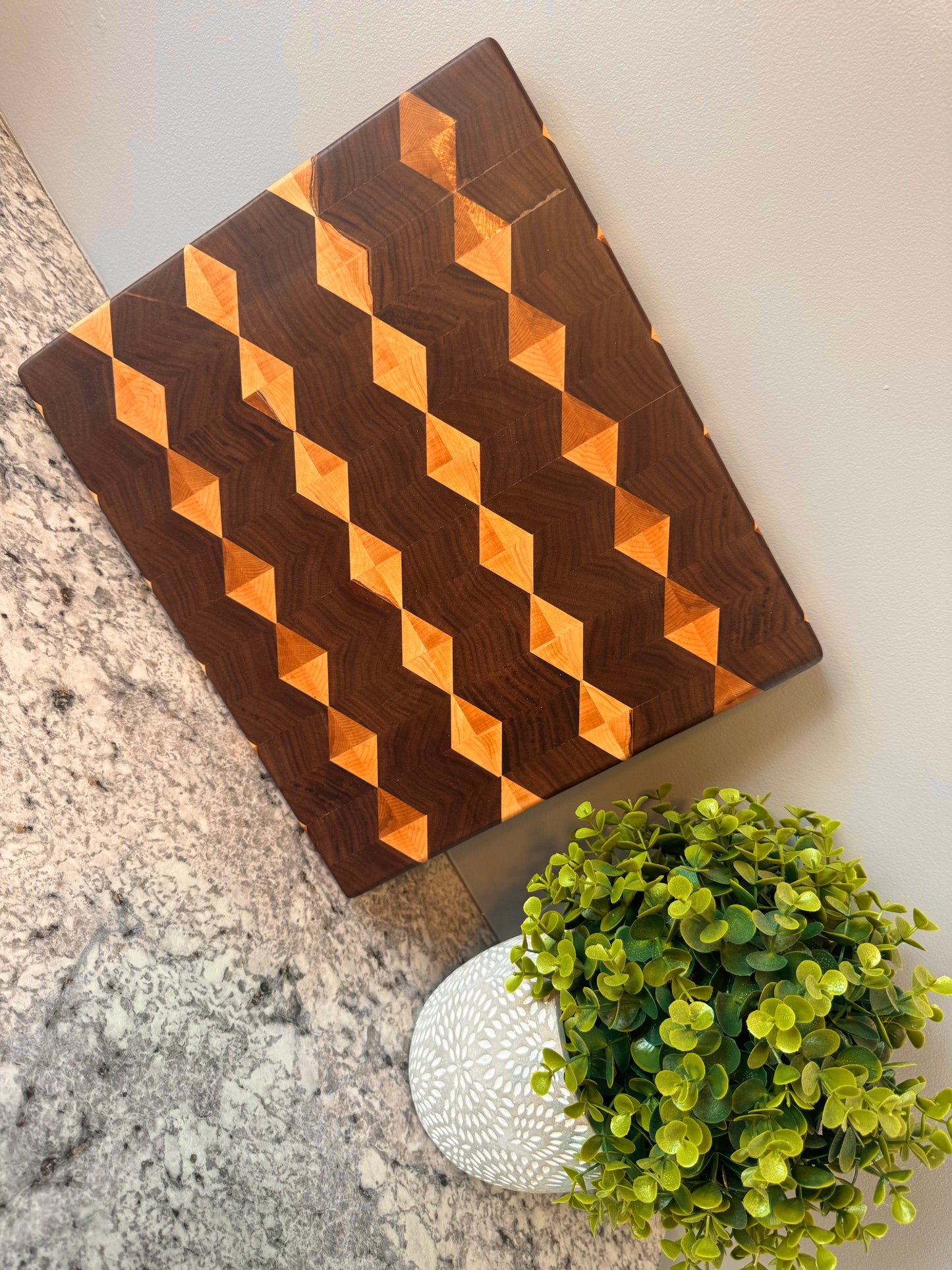 Custom cutting board - Large (3D Design)