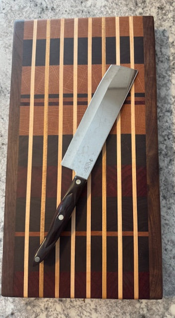 Custom cutting board - Large (stripe design)